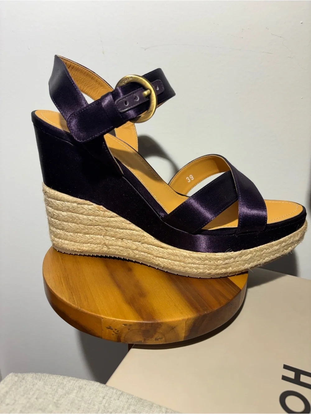 Hogan brand new